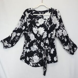 Forever 21 Wrap Top Women 2X Black White Floral Tie Waist Long Sleeve Blouse